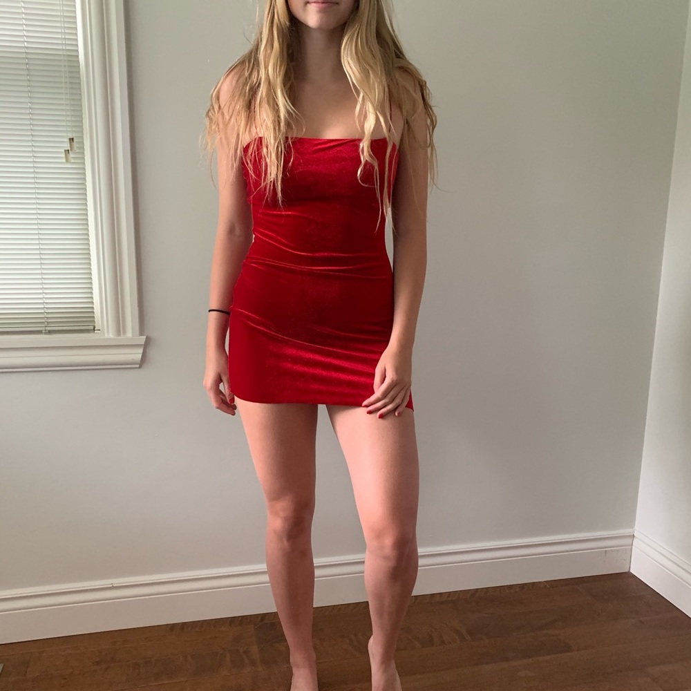 SKYLAR + MADISON festive velvet dress